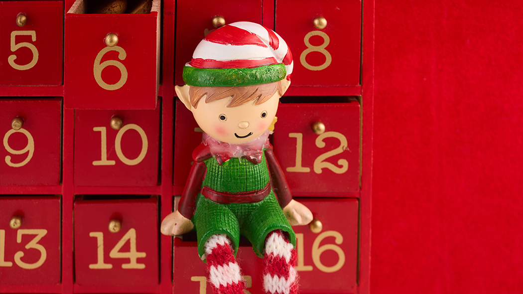 świąteczny elf, kalendarz adwentowy, szufladki, upominki, niespodzianki